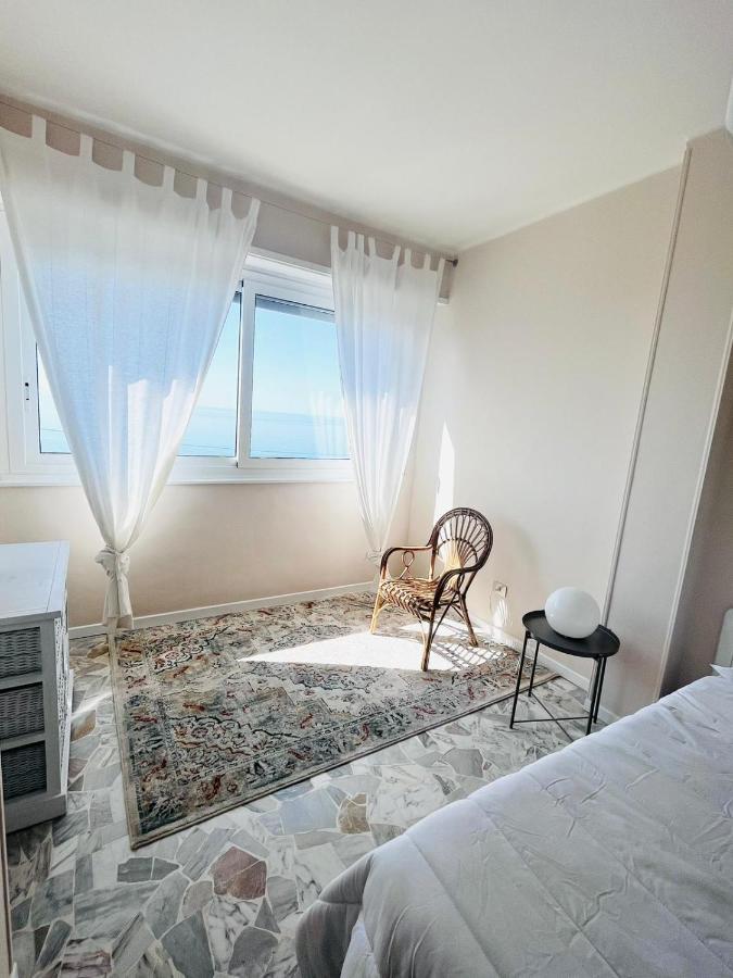 Suite Sunset 7 - Fronte Mare Sanremo Exterior photo